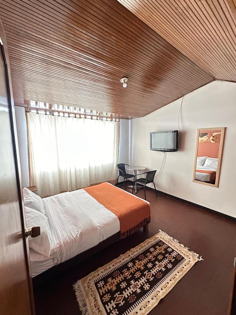 Way Maker 1 Hotel โบโกตา ภายนอก รูปภาพ