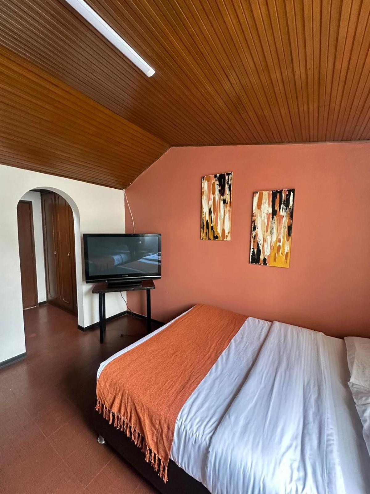 Way Maker 1 Hotel โบโกตา ภายนอก รูปภาพ