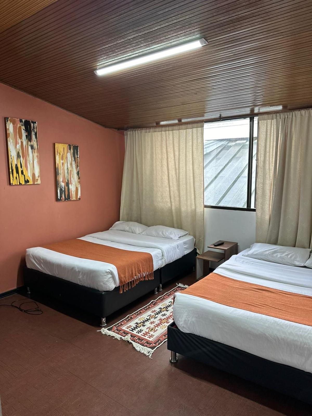 Way Maker 1 Hotel โบโกตา ภายนอก รูปภาพ