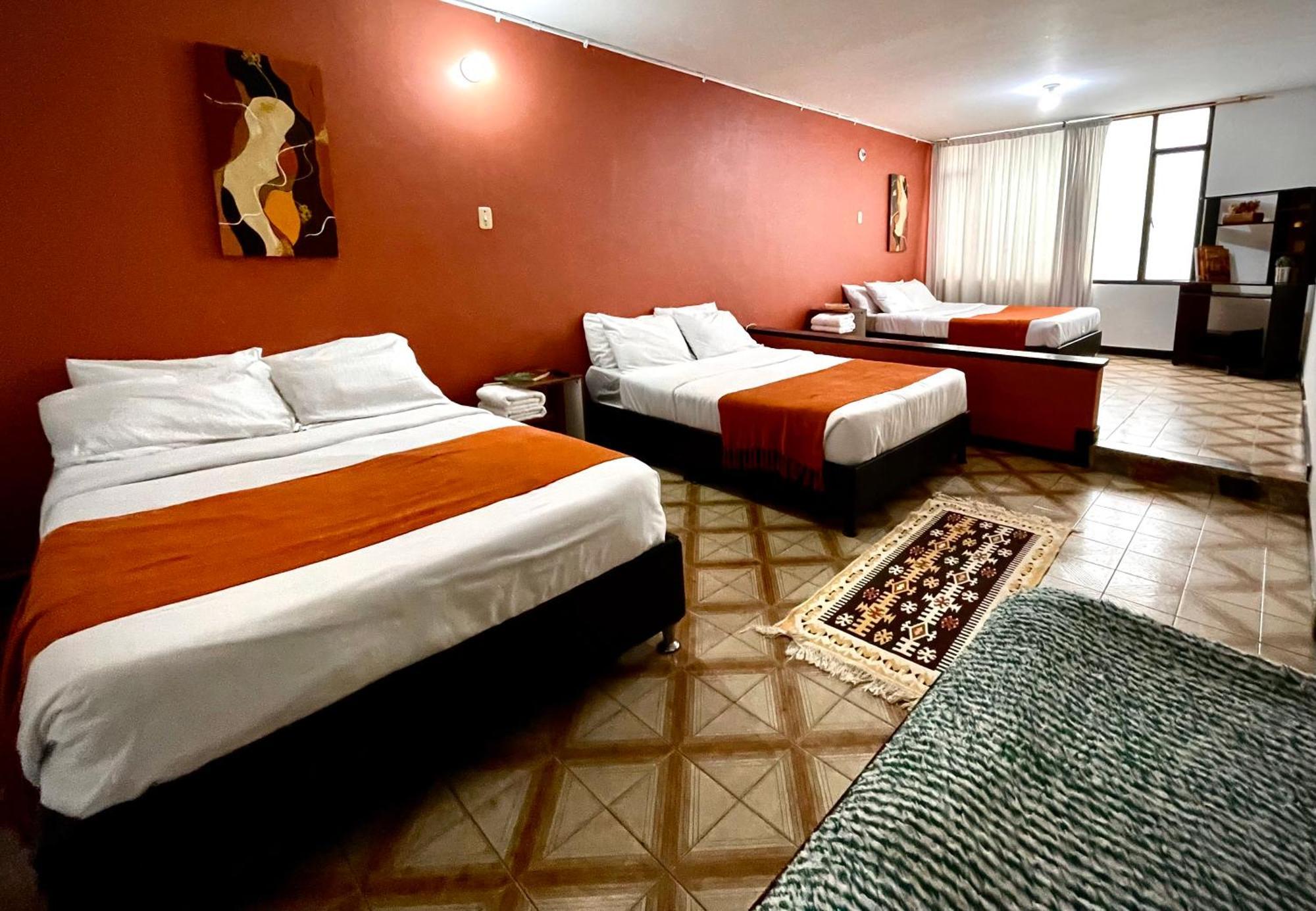 Way Maker 1 Hotel โบโกตา ภายนอก รูปภาพ